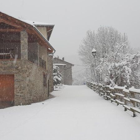 Cal Calau Vega Bed & Breakfast Planoles Exterior foto